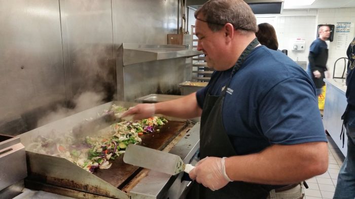 soup kitchen volunteer groups bloomington il